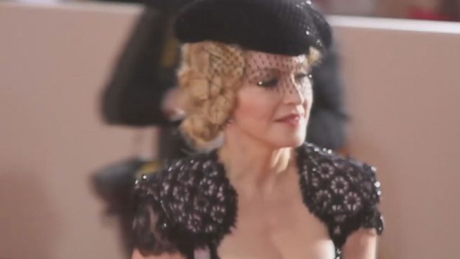 go to Mutter mit 58! Madonna adoptiert wieder